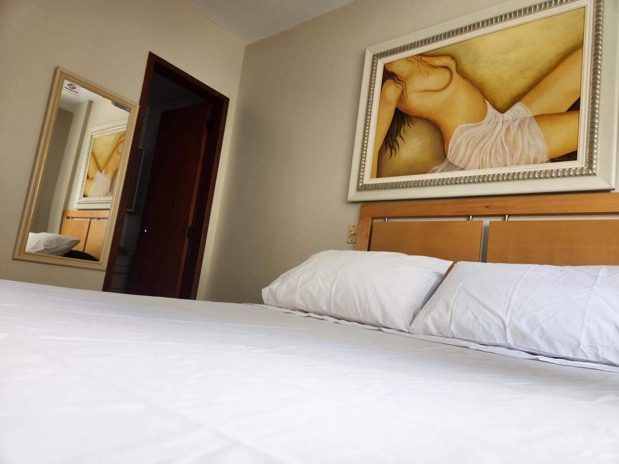 2 Quartos A 200Mts Praia Central, Garagem, Churrasqueira, Wi-Fi 90 Mbps, Pet Friendly Balneário Camboriú 部屋 写真