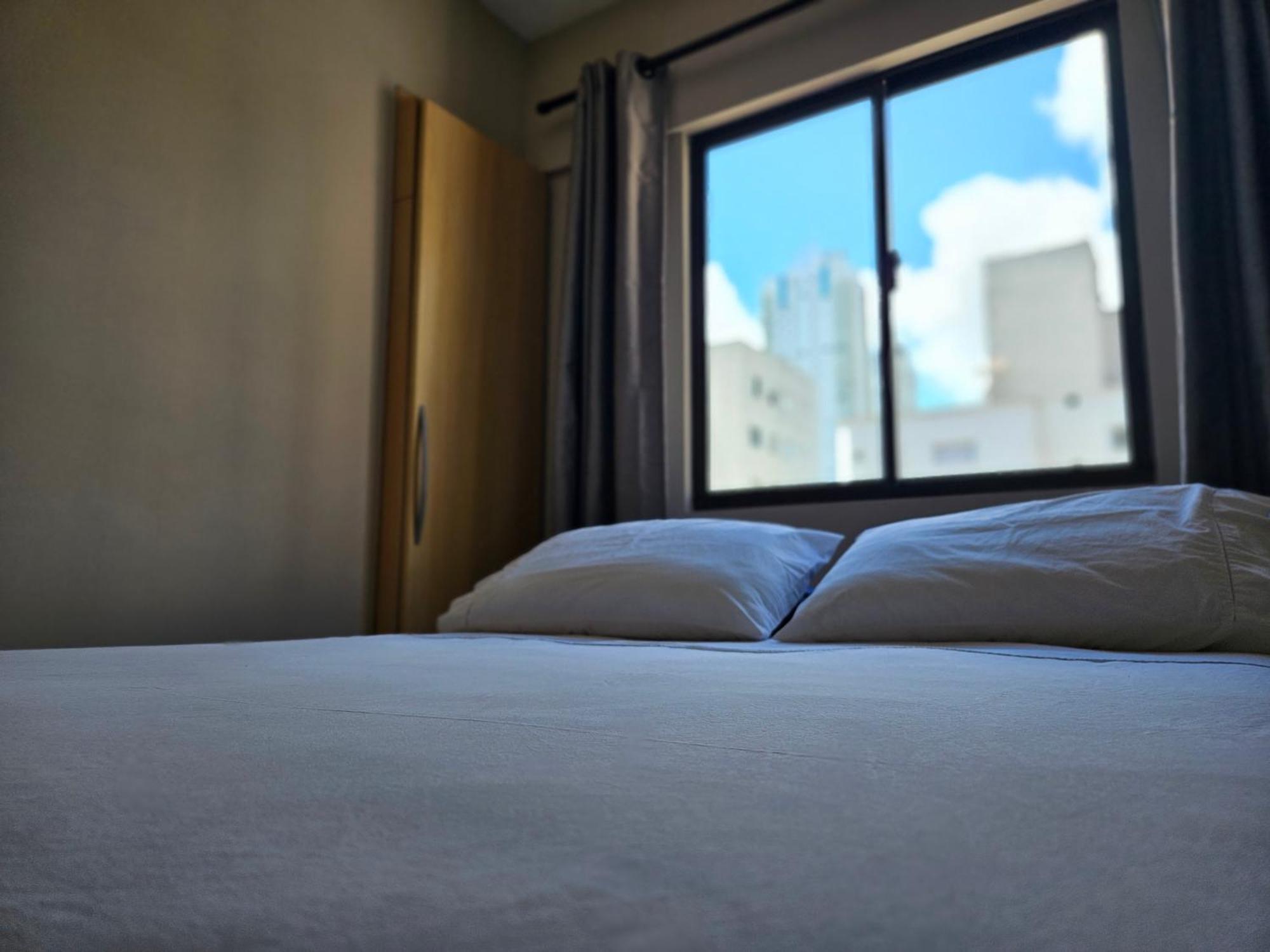 2 Quartos A 200Mts Praia Central, Garagem, Churrasqueira, Wi-Fi 90 Mbps, Pet Friendly Balneário Camboriú エクステリア 写真