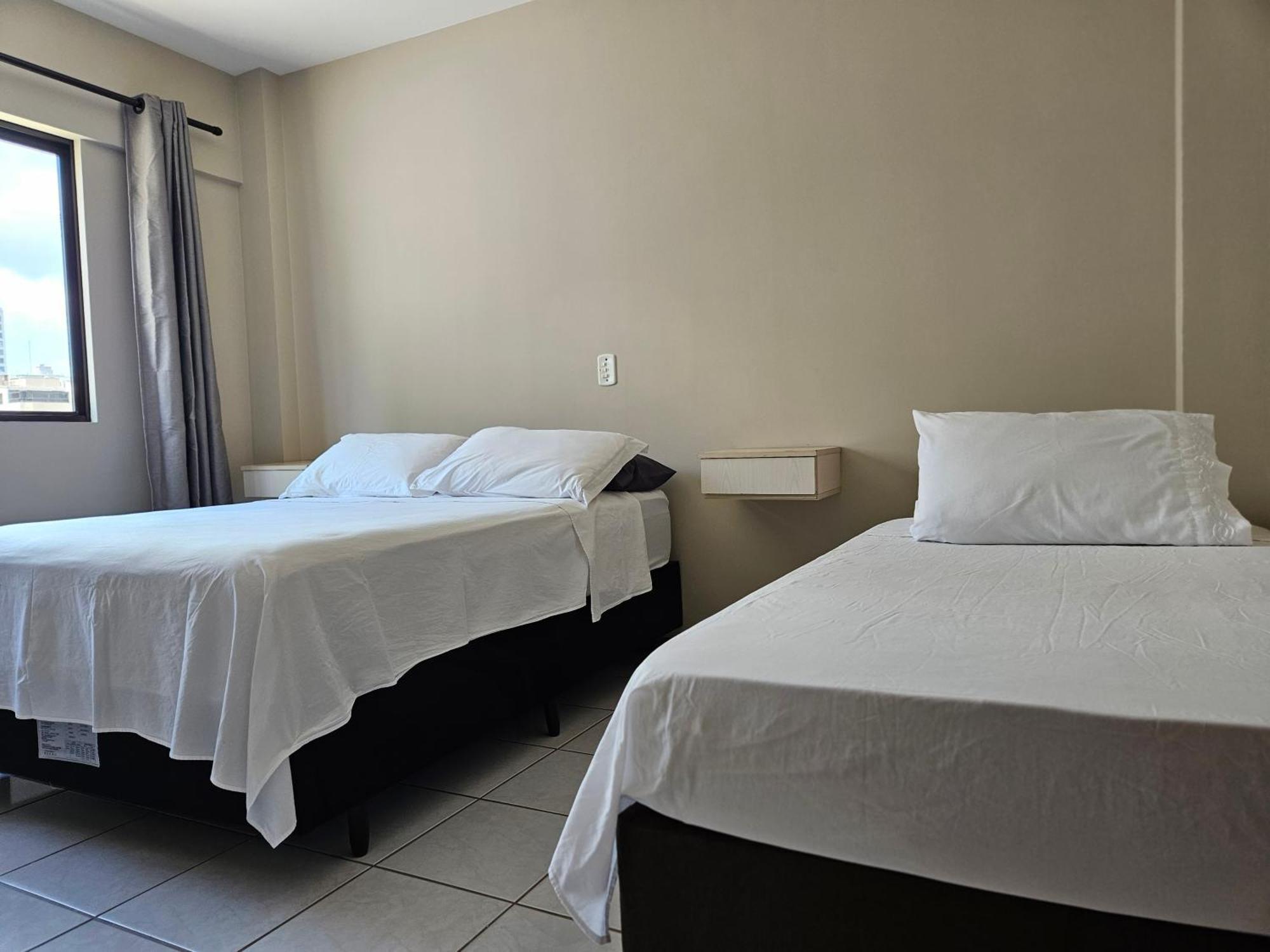 2 Quartos A 200Mts Praia Central, Garagem, Churrasqueira, Wi-Fi 90 Mbps, Pet Friendly Balneário Camboriú エクステリア 写真