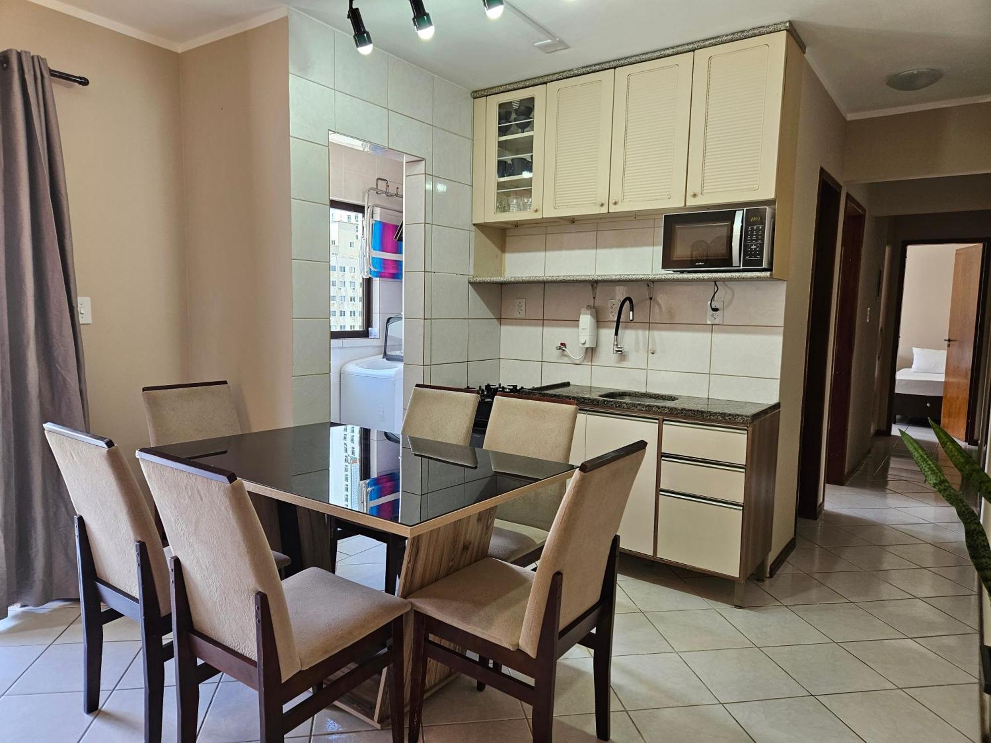 2 Quartos A 200Mts Praia Central, Garagem, Churrasqueira, Wi-Fi 90 Mbps, Pet Friendly Balneário Camboriú エクステリア 写真