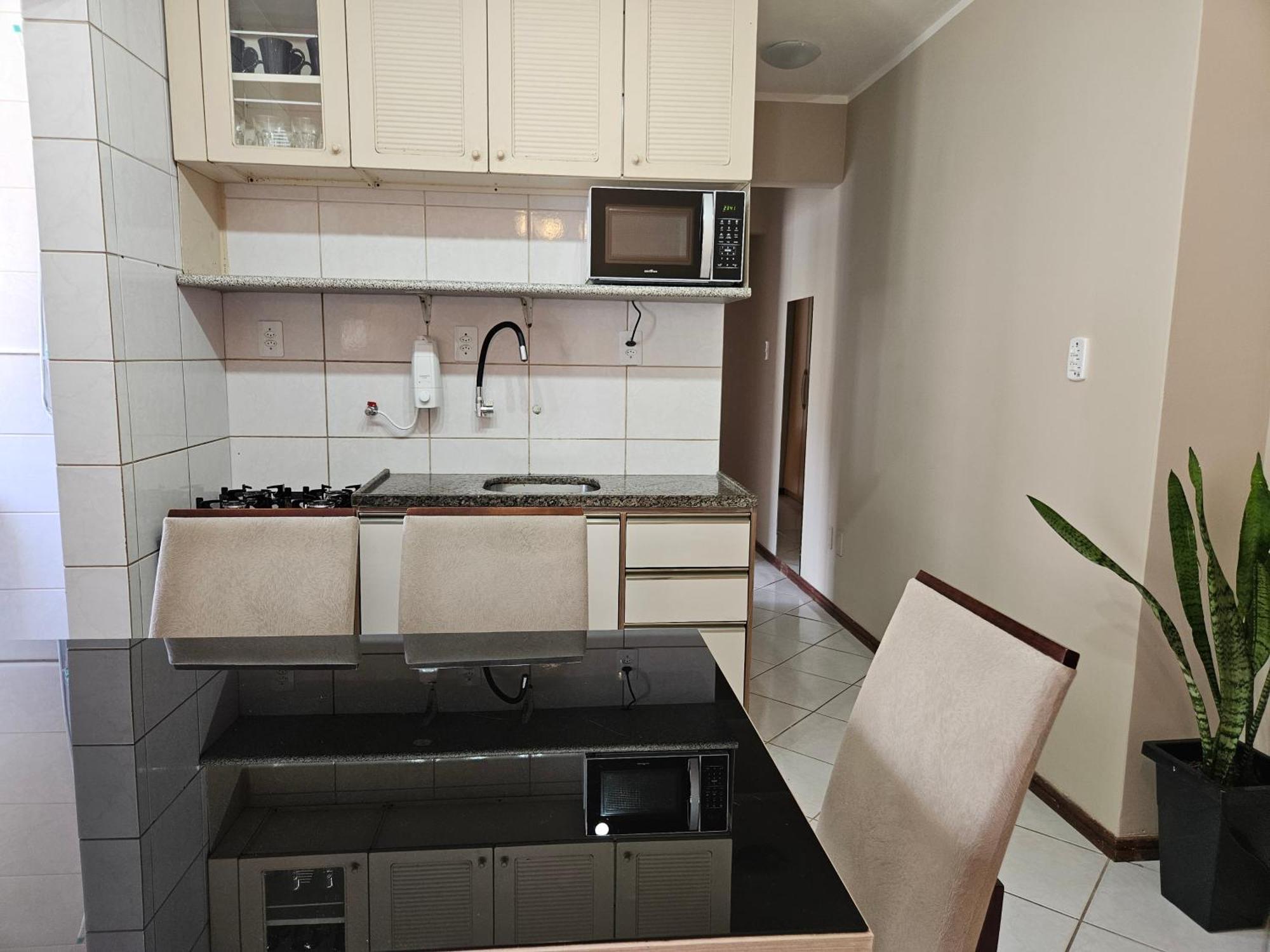 2 Quartos A 200Mts Praia Central, Garagem, Churrasqueira, Wi-Fi 90 Mbps, Pet Friendly Balneário Camboriú エクステリア 写真